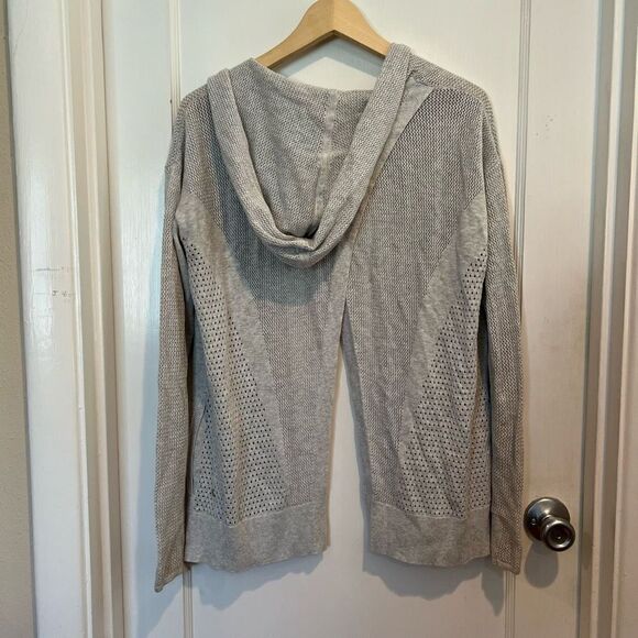 Lululemon Still Movement Wrap Split Back Hooded Open Cardigan Size 4 - Picture 6 of 8